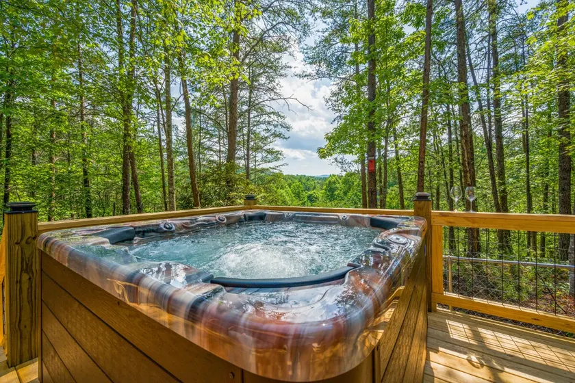 *Secluded 2BD Cabin w/ Hot Tub! Fireplace + GAMES* - Image 1