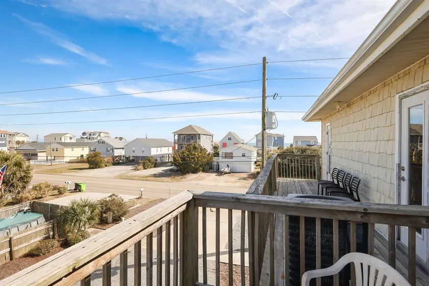 -Surf City- Lazy Wave Lodge Motel-Pet Friendly - Image 1