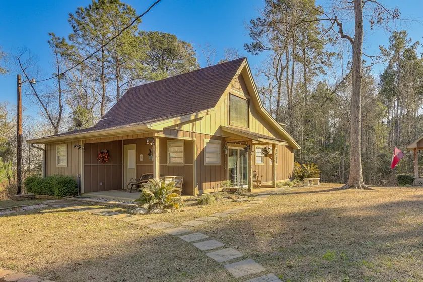 Lake Days on Sam Rayburn! Wooded Retreat w/ Yard - Image 1