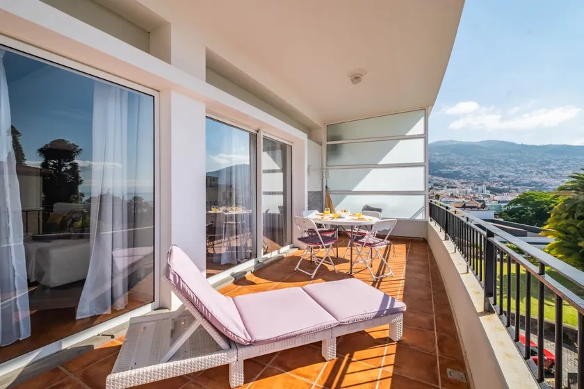 Jasmineiro Apartment - By WeHostMadeira - Image 1