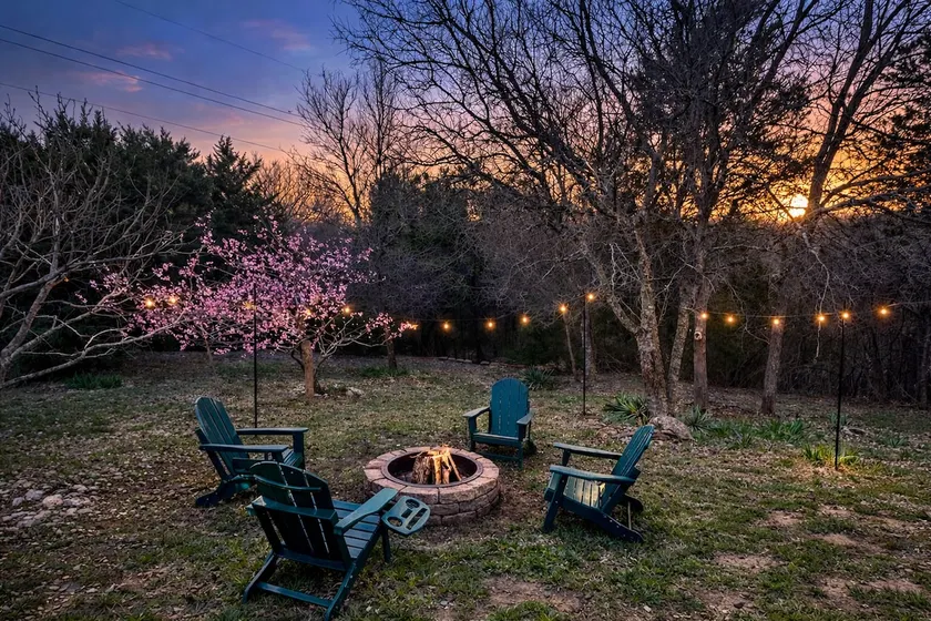 River Access, Starlink, Fire Pit, W/D, Monthly - Image 1