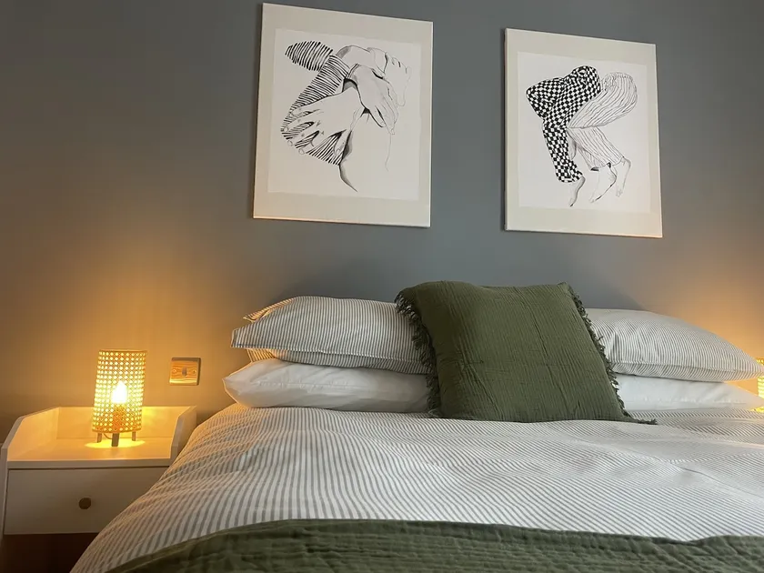 Prestige-Appartement-SDB privée avec douche - Image 1