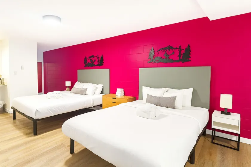 Cozy Pet-friendly Studio|Minutes to Banff/Canmore! - Image 1