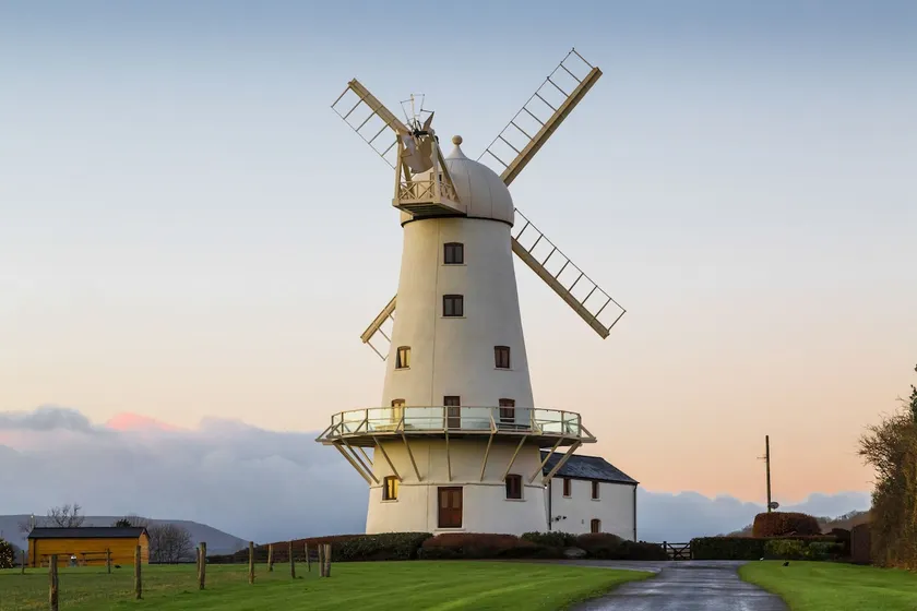 Llancayo Windmill - Image 1