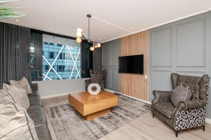 16 on Bree - Luxury One Bedroom apartment in Cape Town - Image 1
