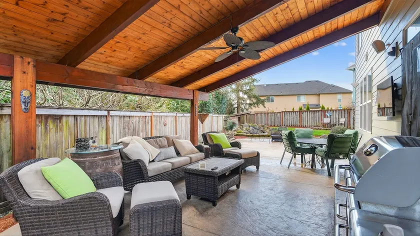 Cozy Keizer Escape -Firepit, BBQ & Near Portland home - Image 1