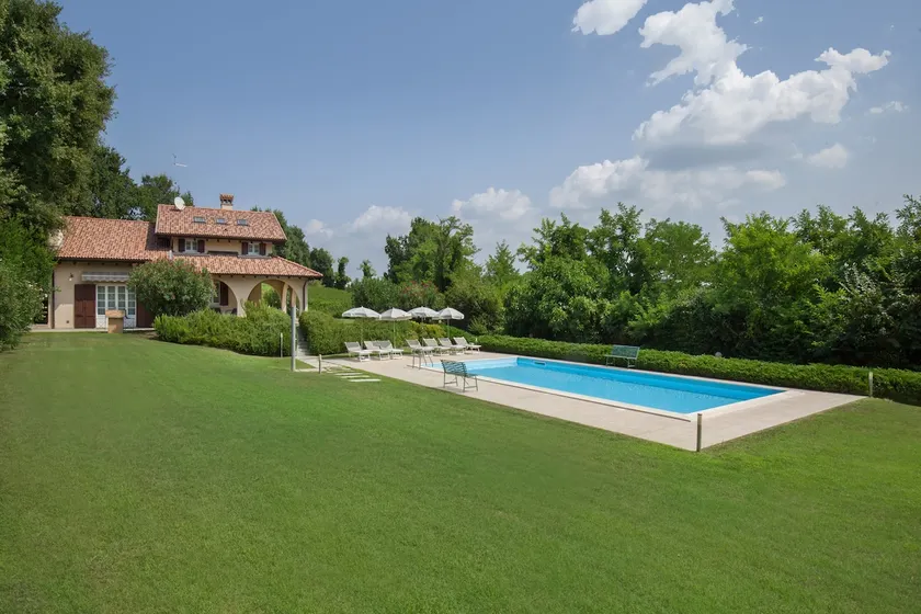 Villa Gasco With Pool - Image 1