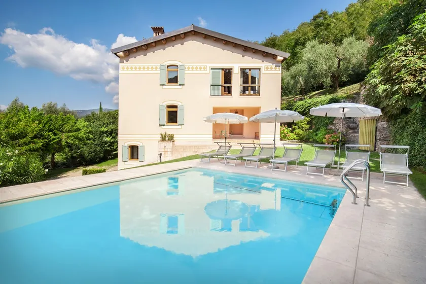 Cà Cantoni With Pool - Image 1