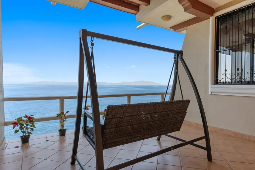 With sea views / View Next to the Oxxo viewpoint - Image 1