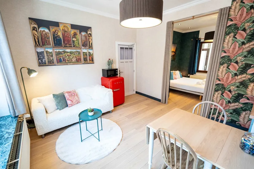 Casiola - Chic Studio in Ghent - Image 1