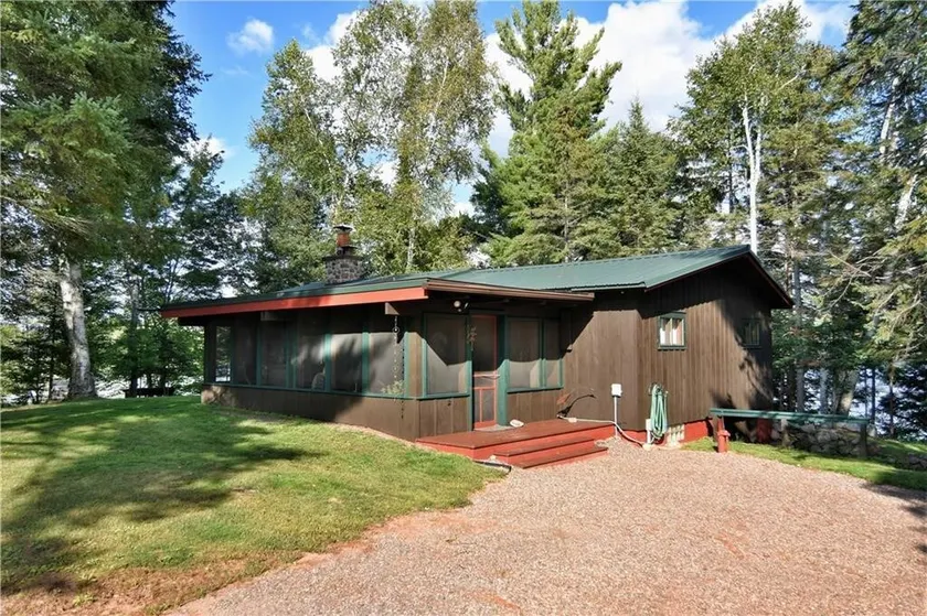 The Hidey-Ho | Lakefront | Private Dock - Image 1