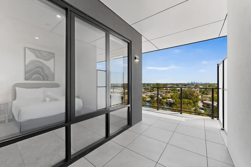 Stylish New Apartment in Cannington with Parking - Image 1