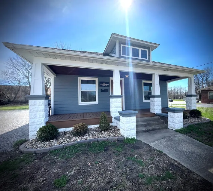 The Cork Cottage Southern IL 3bed Walk to Downtown - Image 1