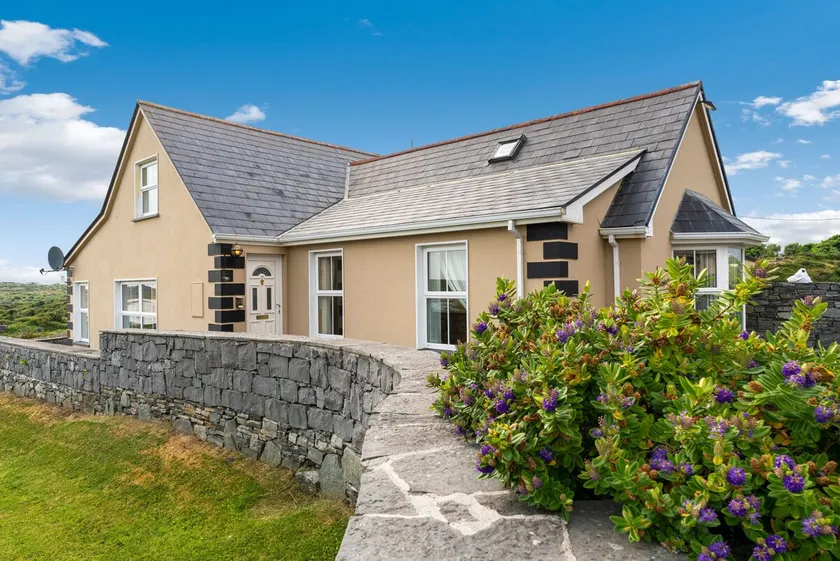 Cottage 207 - Ballyconneely - Image 1