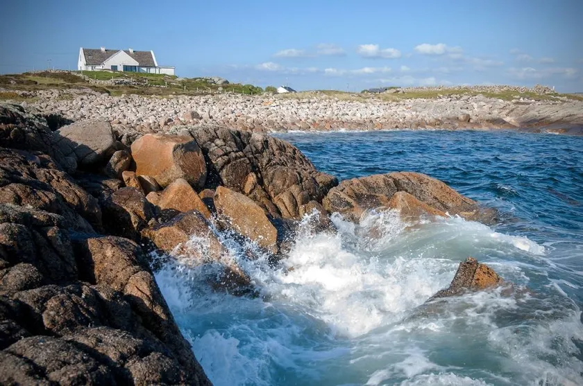 Cottage 215 - Claddaghduff - Image 1