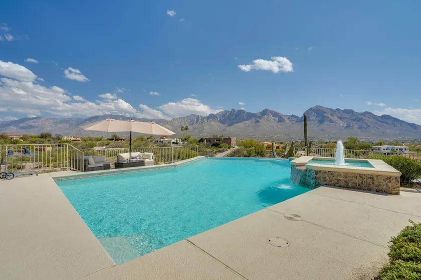 Near Trails: Luxe Mountain-view Retreat in Tucson! - Image 1