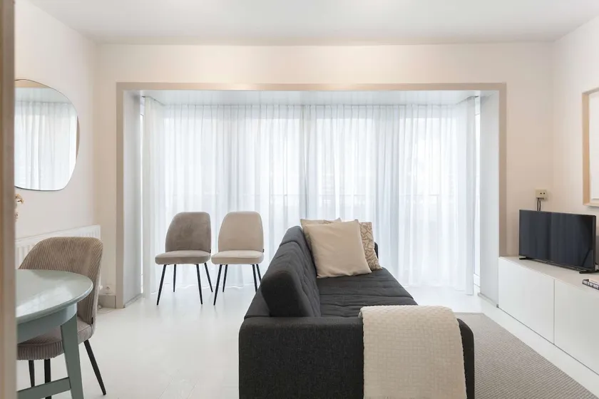 Modern & Functional Apartment near Beach - Image 1