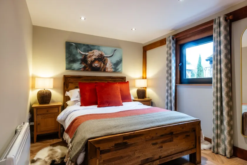 The Cowshed - Stunning 1 Bedroom Cottage - Image 1