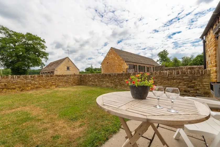 The Drey - Ash Farm Cotswolds - Image 1
