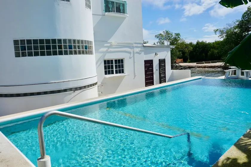 Sea Belize Relaxing Studio w Sea View Pool & Overwater Deck Near Airport, 1st FL - Image 1