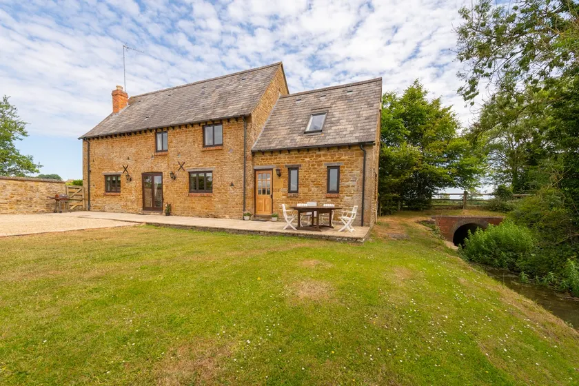 Jay Barn - Ash Farm Cotswolds - Image 1