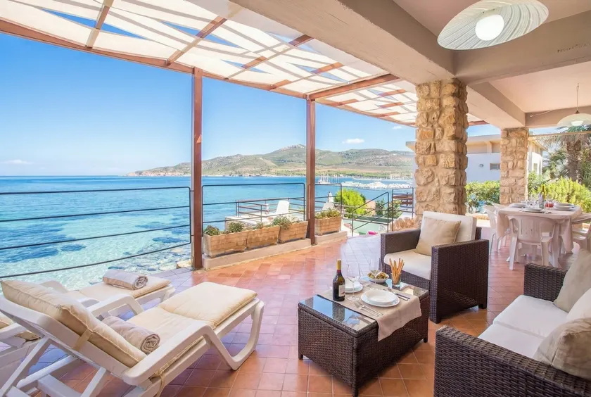 Villa Flavia in Alghero for 67 people with garden - Image 1