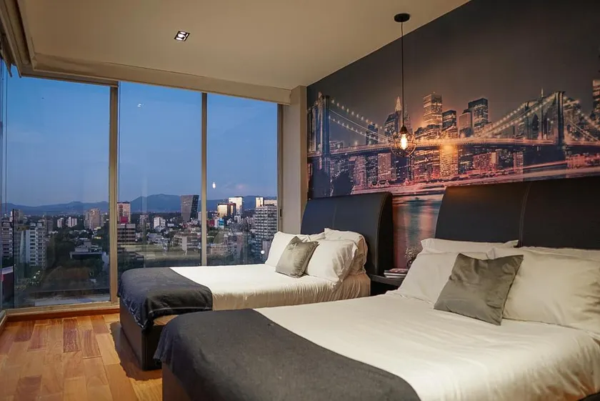 Polanco Luxury PH | Rooftop, Style & Gym - Image 1