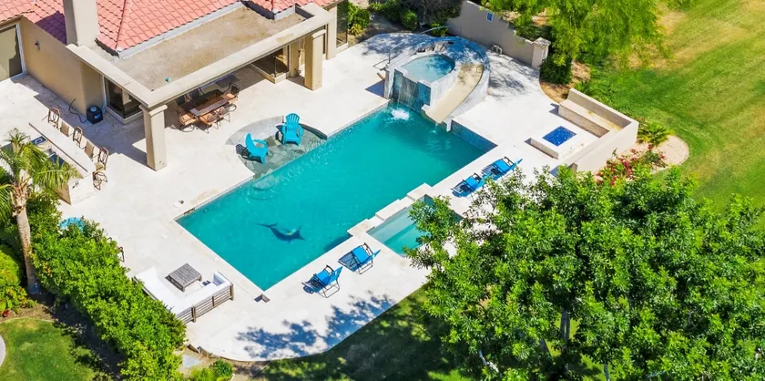 4 soveværelser med stor privat (opvarmet) pool, rutsjebane, vandfald, spa, bar, grill !! - Image 1