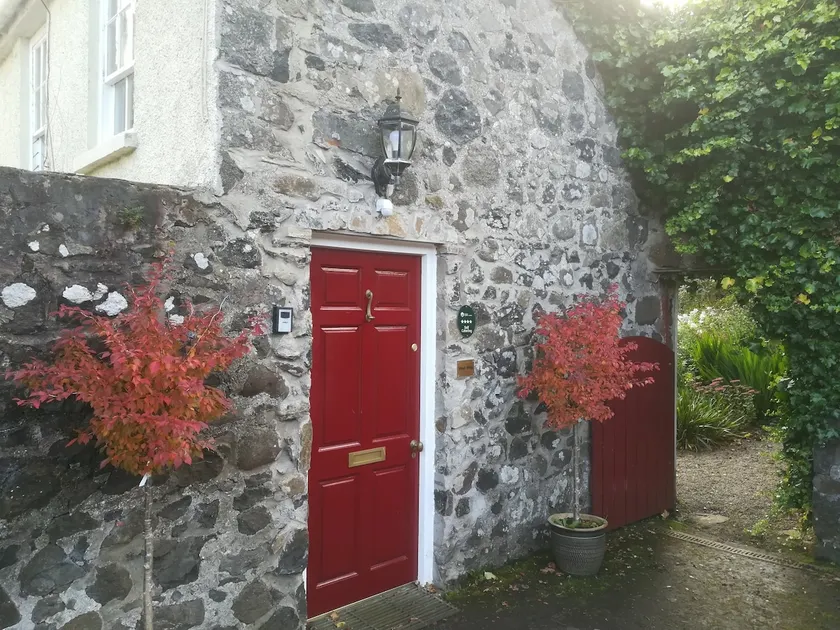 Carncairn West Wing, lovely  private appartment - Image 1