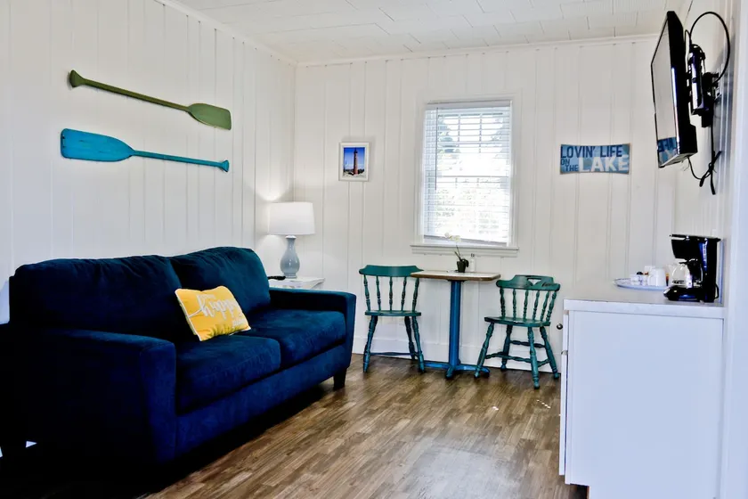 Unit #13, 1 Bedroom, Upper Court, Ludington Beach House - Image 1
