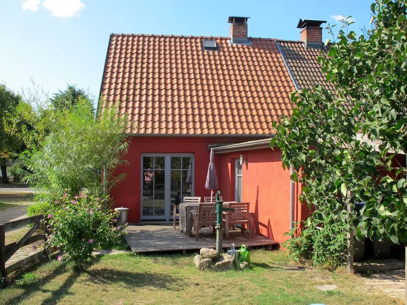 Holiday Home Kapitänshaus Leo by Interhome - Image 1
