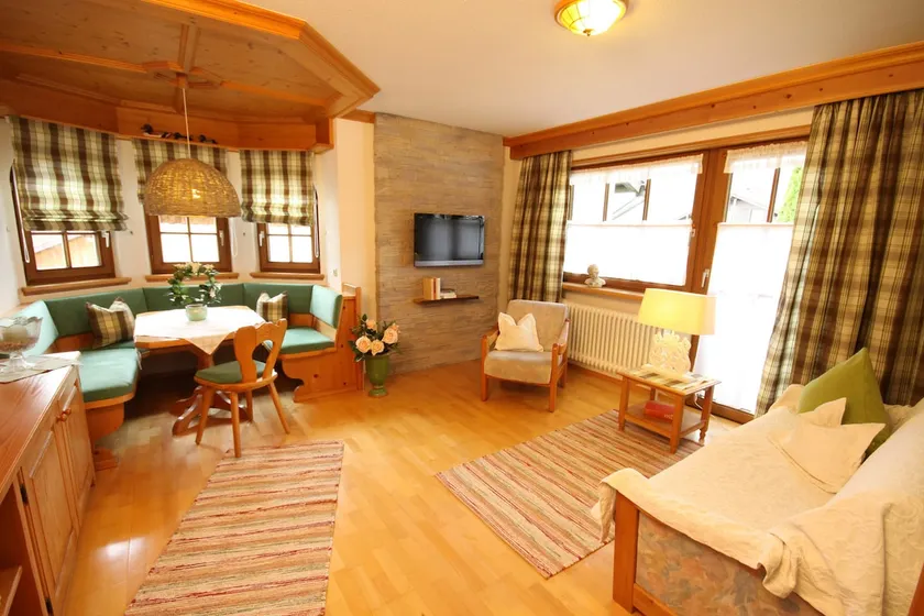 Hirscheck apartment in the Susanne HOUSE - Image 1
