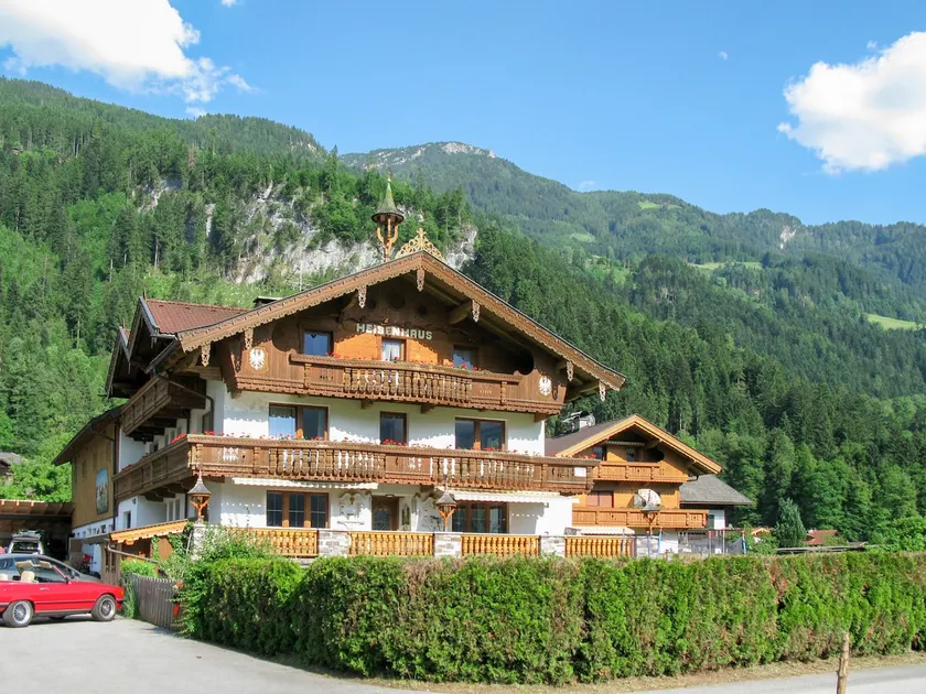 Heisenhaus by Interhome - Image 1