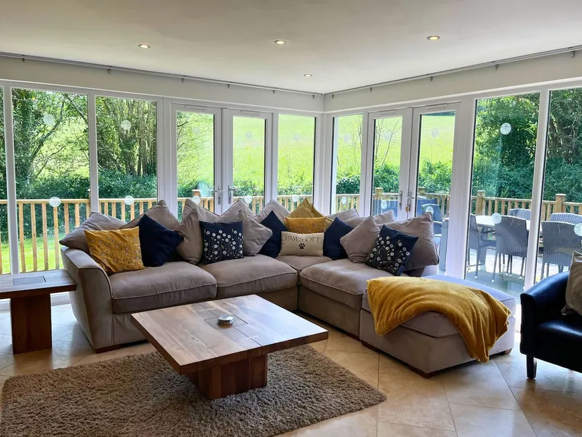 Stylish country getaway, Villa 23 - Image 1