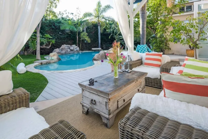 Secluded Sanctuary & Retreat - Sleeps 11 - Image 1