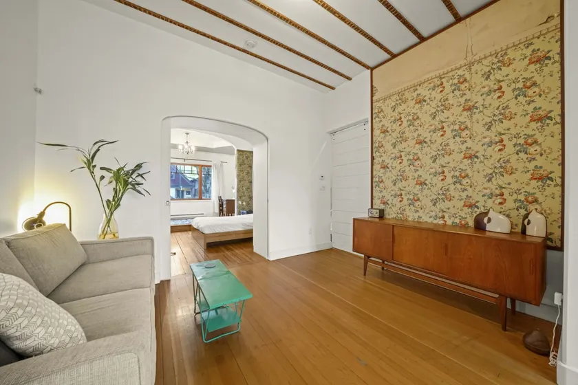 Charming Character-filled Heritage Home near DT - Image 1