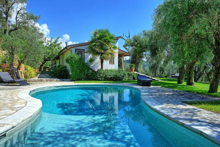 Villa Oliveta - Lyxig villa med pool nära Versilia kusten i Toscana - Image 1
