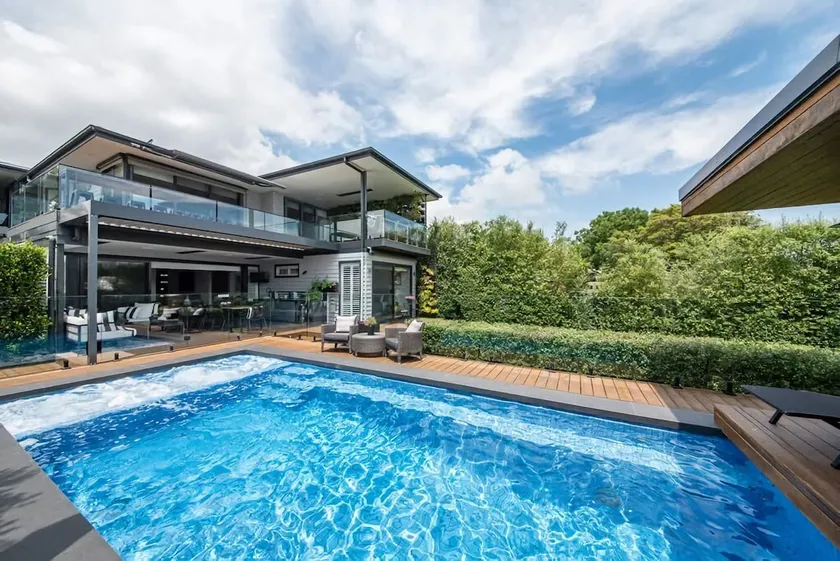 Luxus an der Bucht (Mount Martha) mit Pool und Whirlpool, luxuri��ser Küstenstil, Spa, WLAN, Strand zu Fuß erreichbar - Image 1
