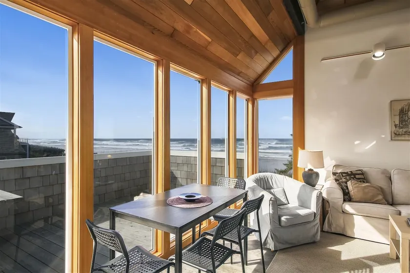 Ocean House - Oceanfront! - Image 1