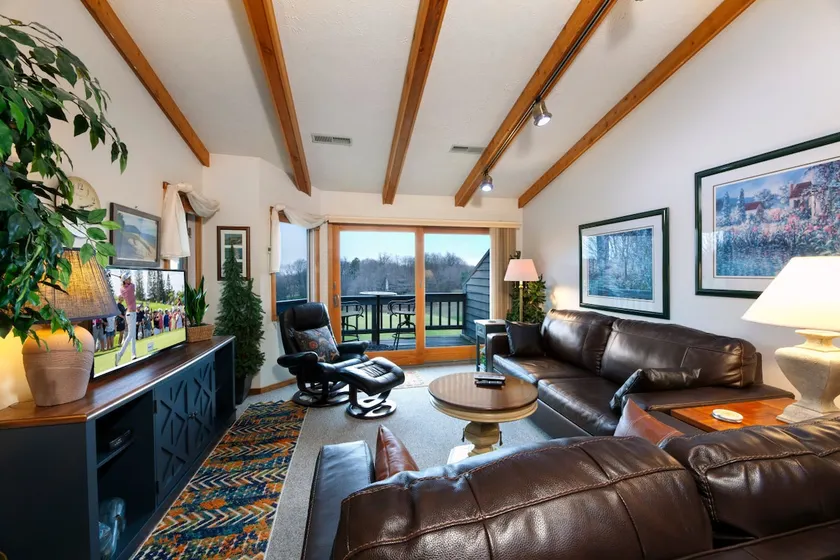 Winged Foot Condo 517 - Image 1