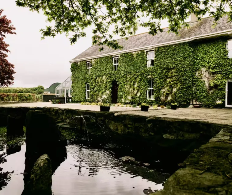 Fitz Of Inch - Guest House Rooms - Image 1