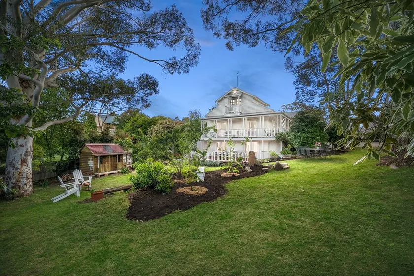 Hamptons House:5 Bedrooms,Spa,Fire - Image 1