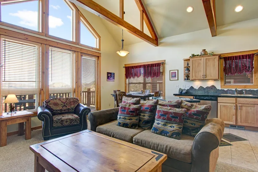 Mount Enentah 37 Condo - Image 1