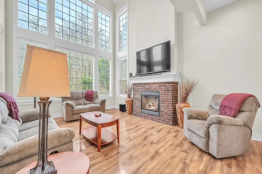 Alder Breeze & 8 Quiet Acres - Image 1