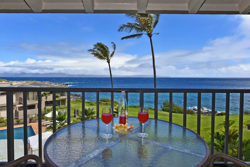 Comfy 1BD OceanFront Pool - Kapalua Bay Villa 23B1 - Image 1