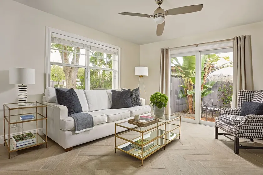 Heart of Delray~ Luxury Throughout ~ Custom Spa - Image 1