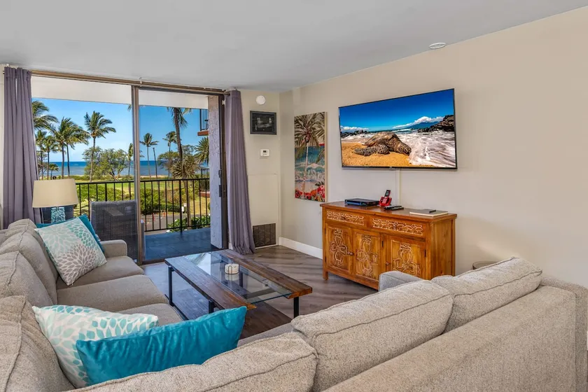 Sunny and Soothing Oceanfront Vistas - Image 1
