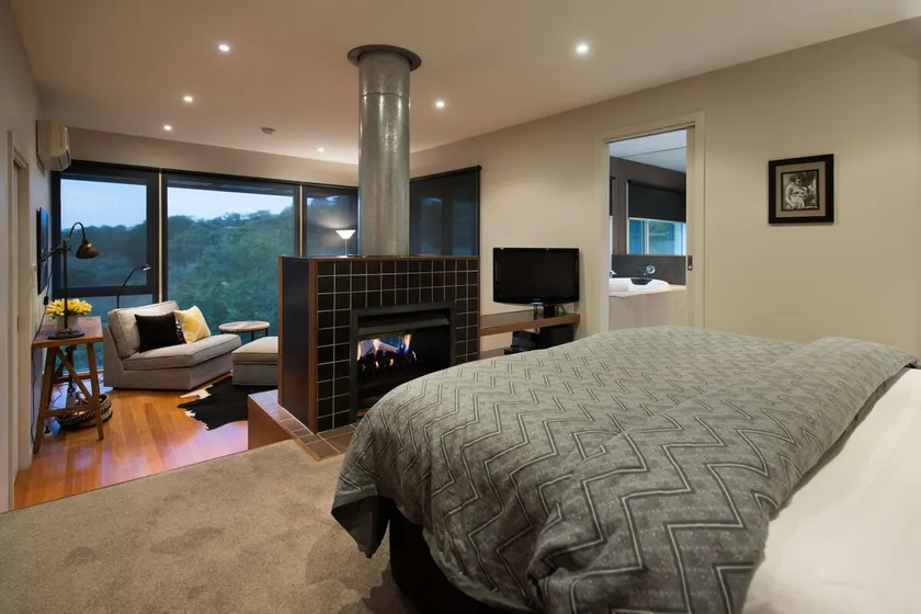 Daylesford Spa Villa One - Image 1