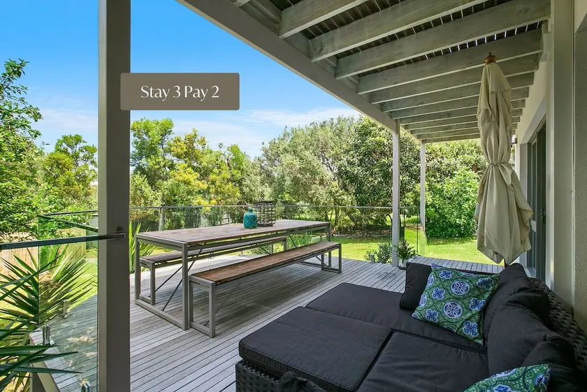 Contemporary Coastal Retreat - Image 1