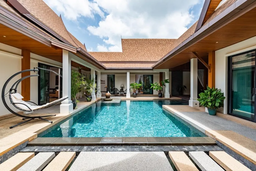 Champagne Villa Luxurious Tropical Pool Villa - Image 1